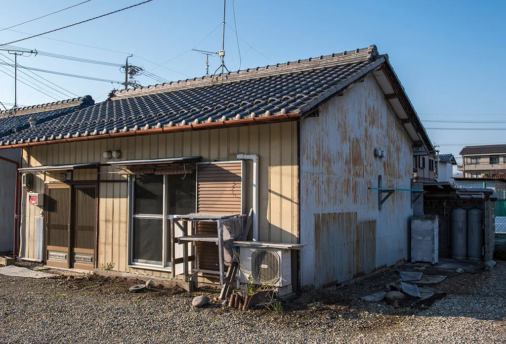 古家の外観
